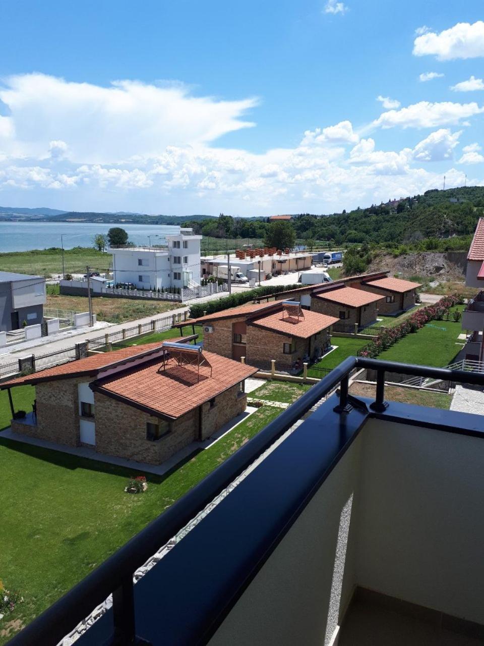 Apartments And Villas Janev Dojran Eksteriør bilde
